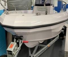 New Ranieri Voyager 18 S